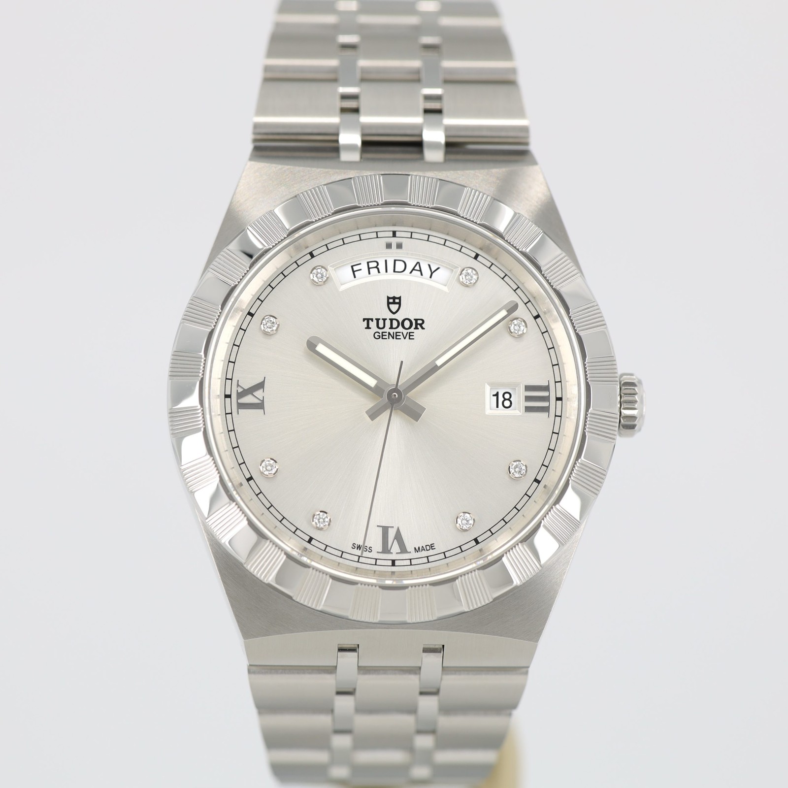 Tudor Royal M28600-0002