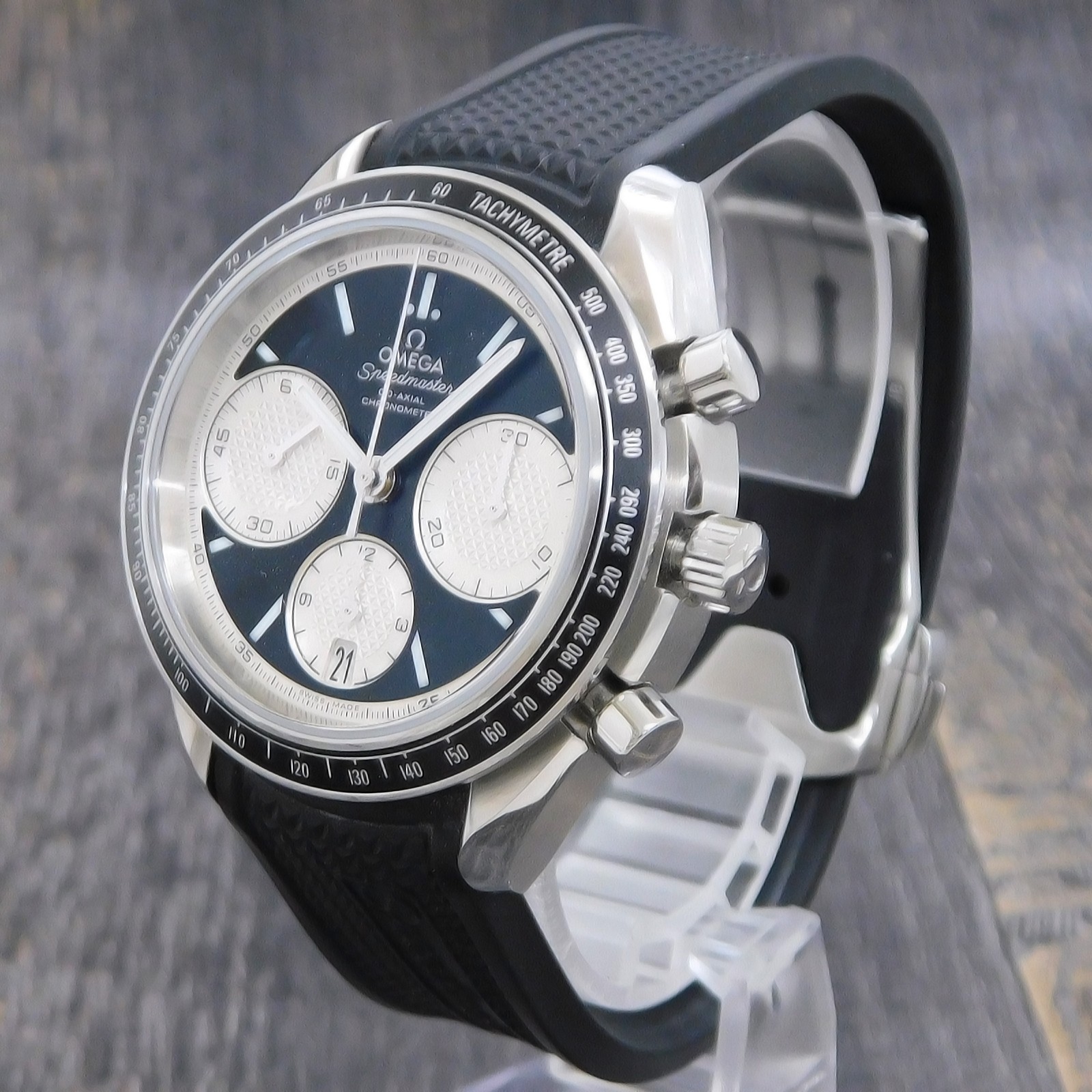 Omega Speedmaster 326.32.40.50.01.002