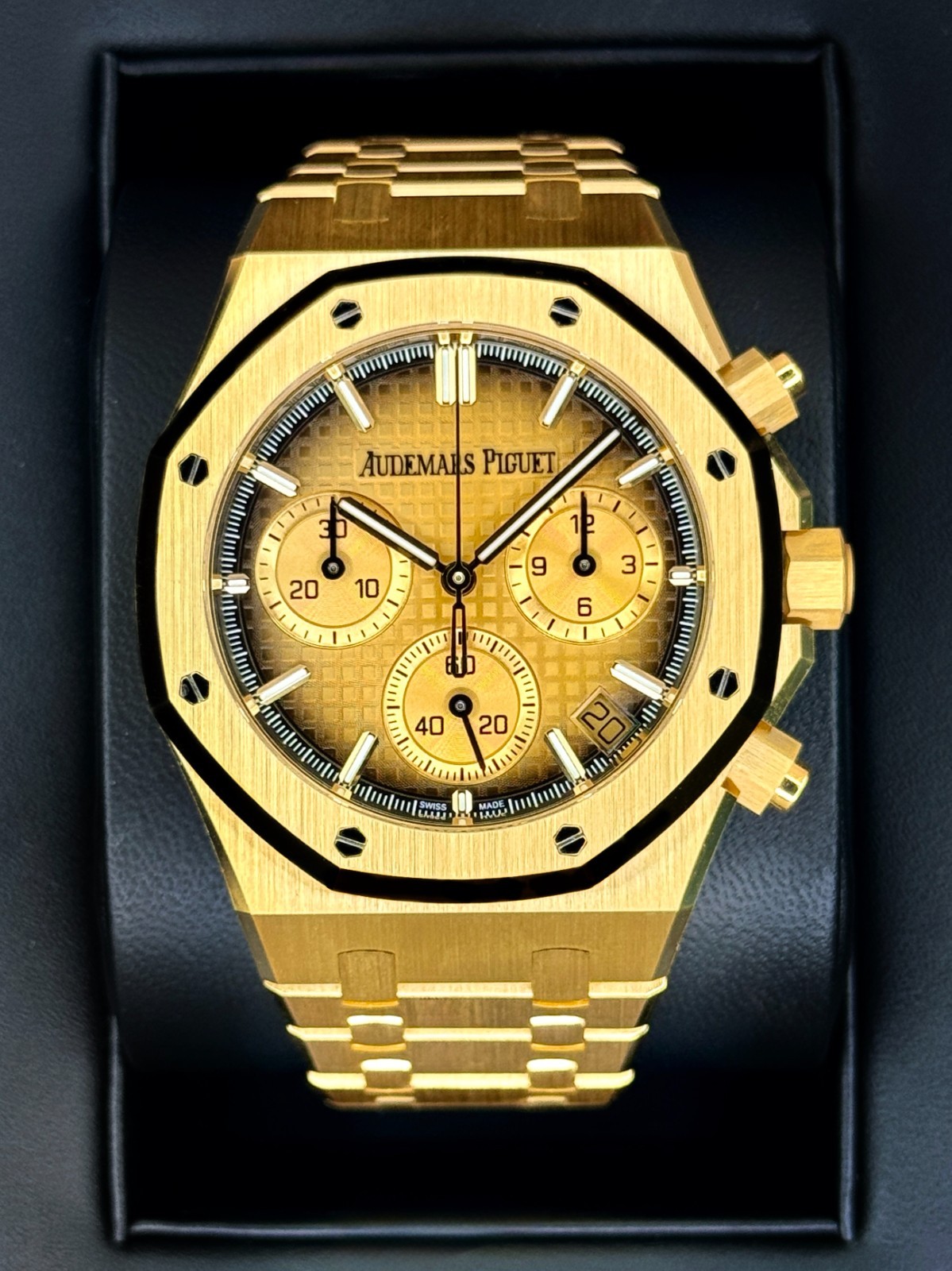 Audemars Piguet Royal Oak Chronograph 26240BA