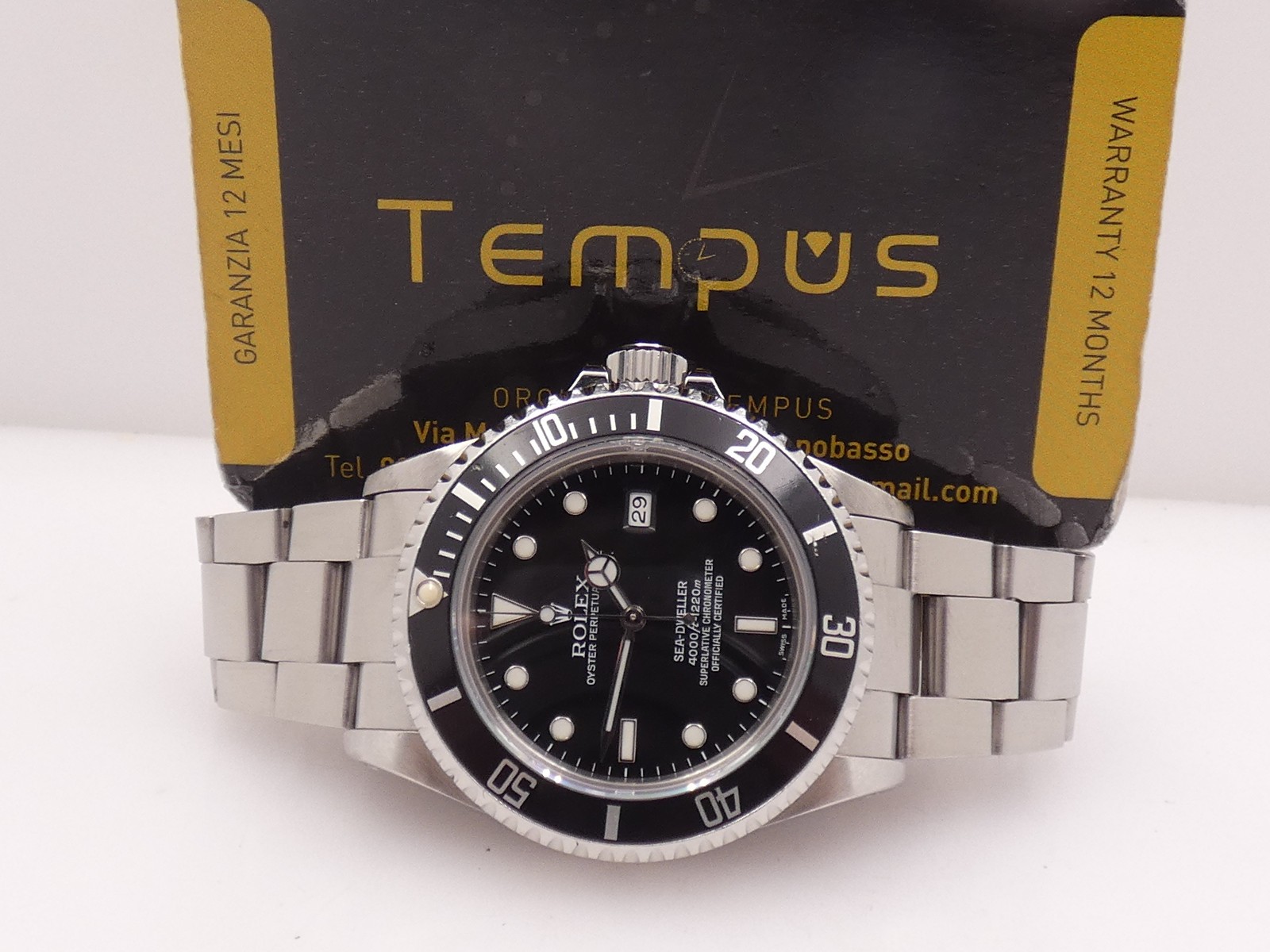 Rolex Sea-Dweller 16660