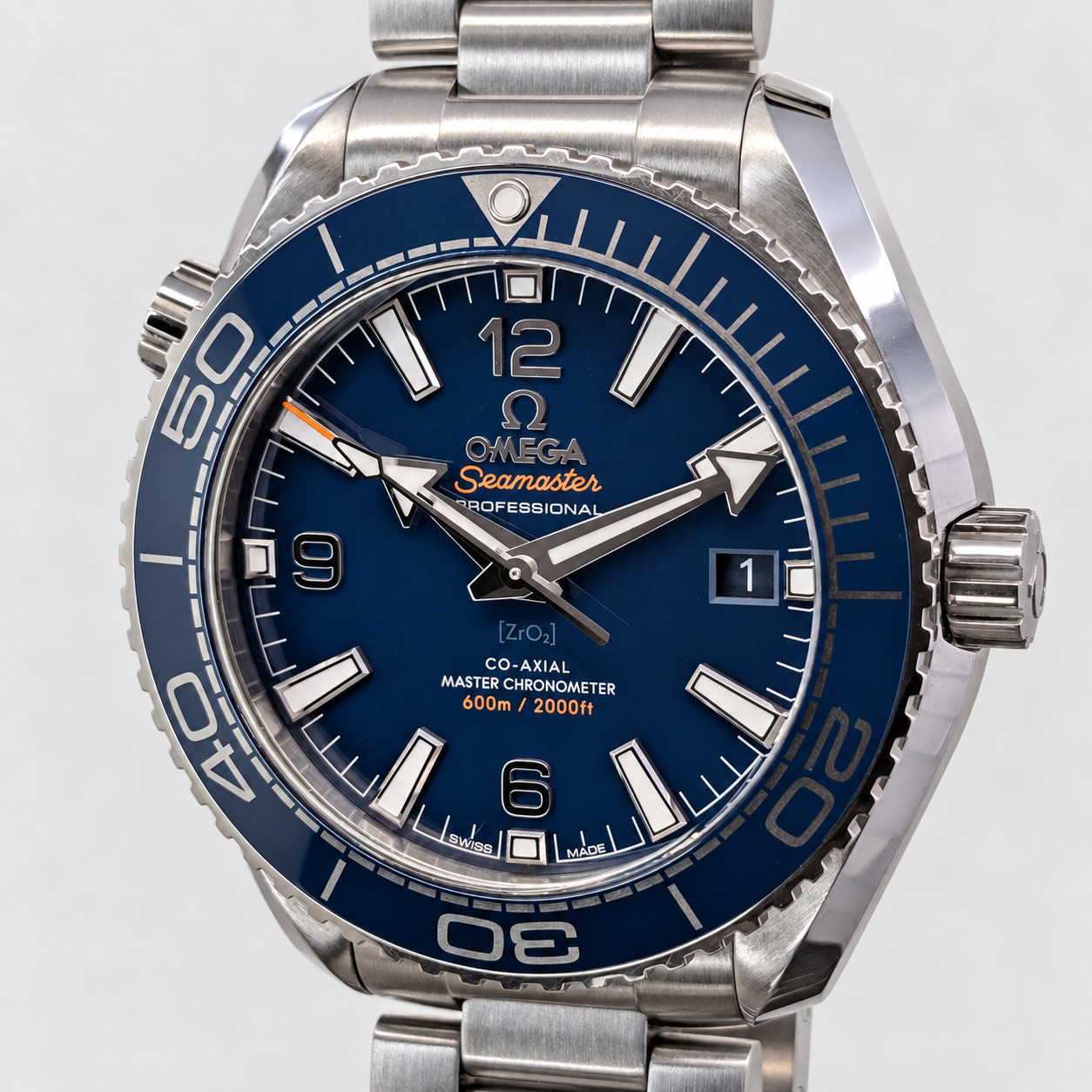 Omega Seamaster Planet Ocean 215.30.40.20.03.001