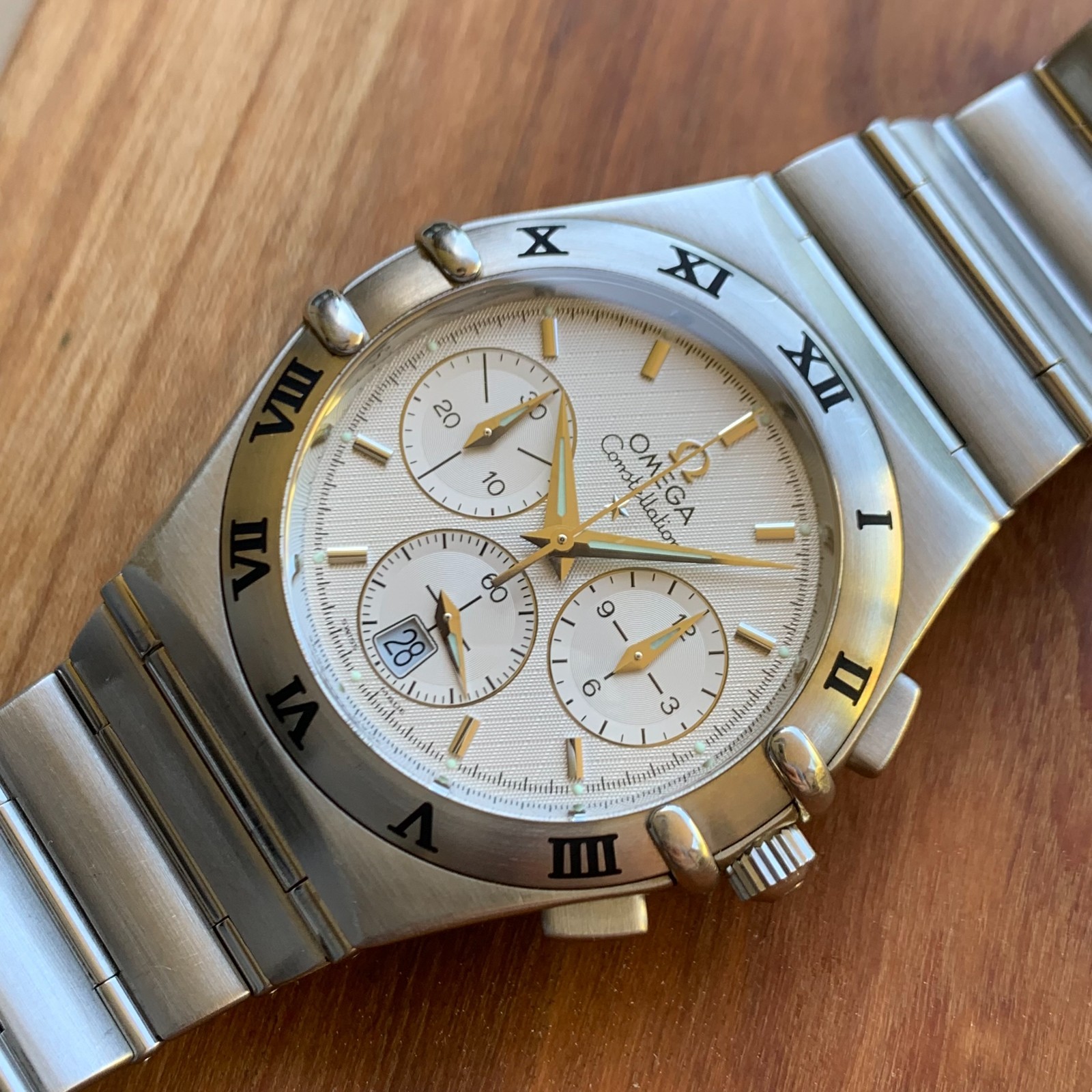 Omega Constellation 1542