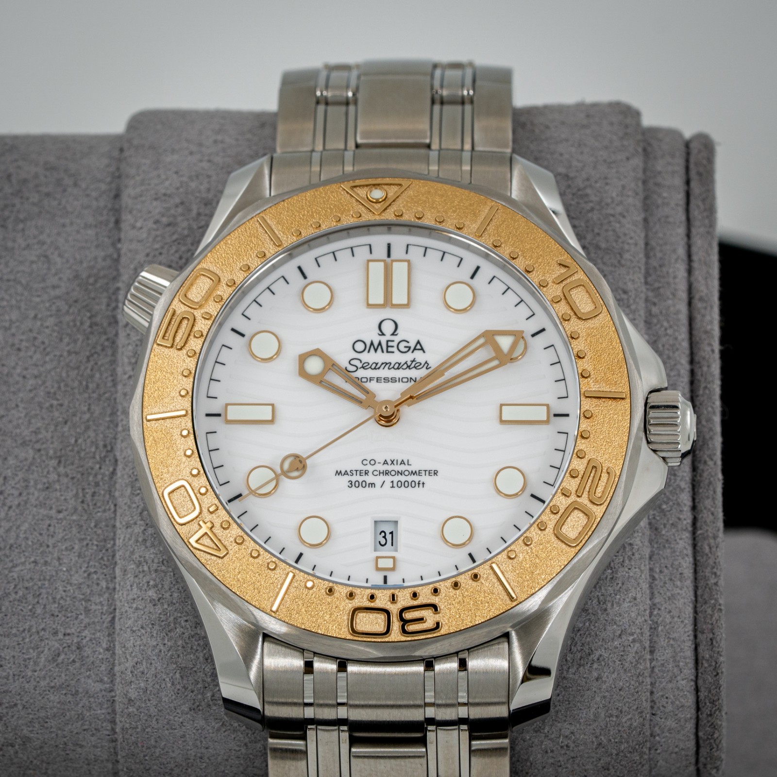Omega Seamaster Diver 300M 522.21.42.20.04.001