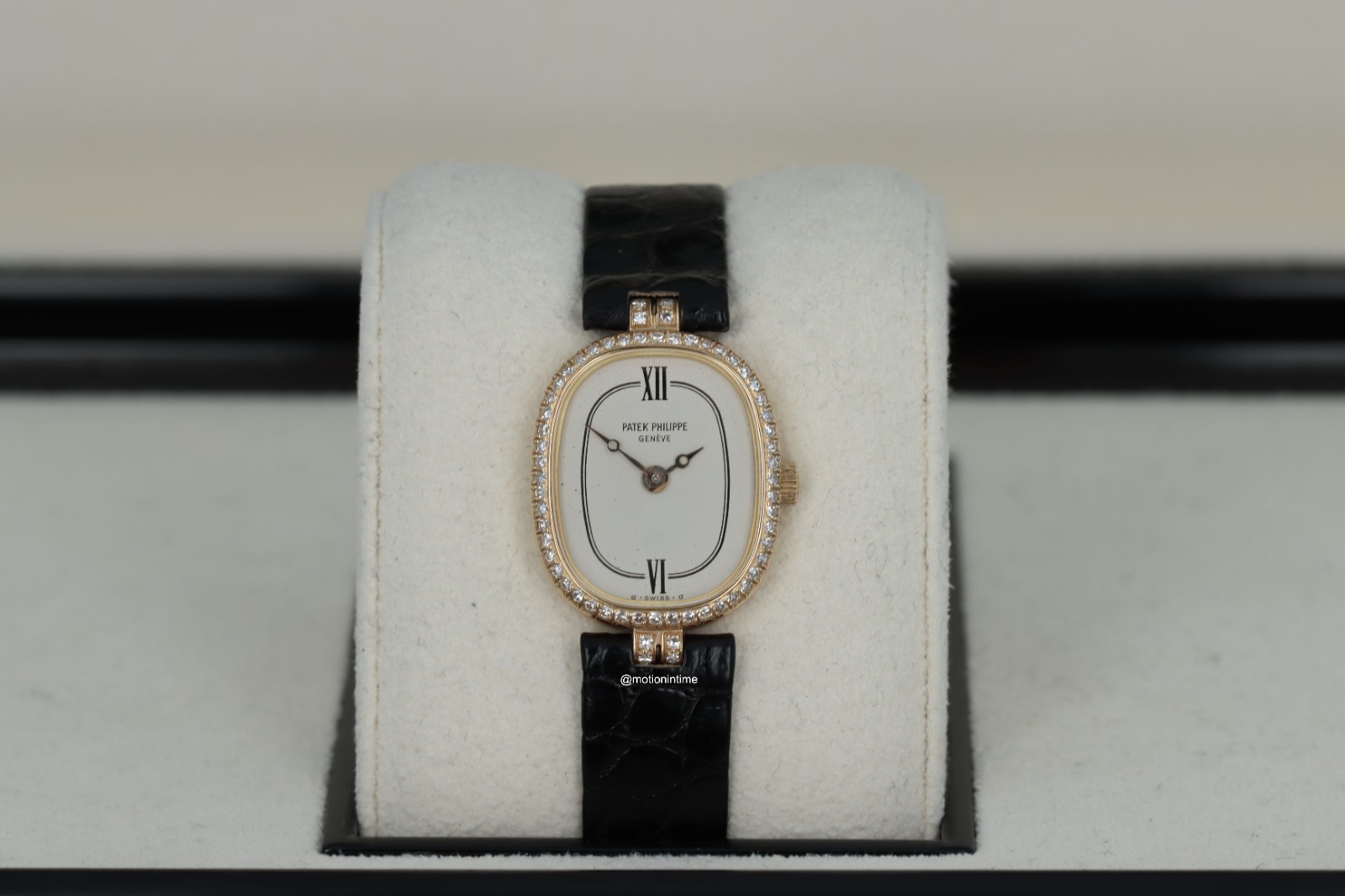 Patek Philippe Golden Ellipse 4498J