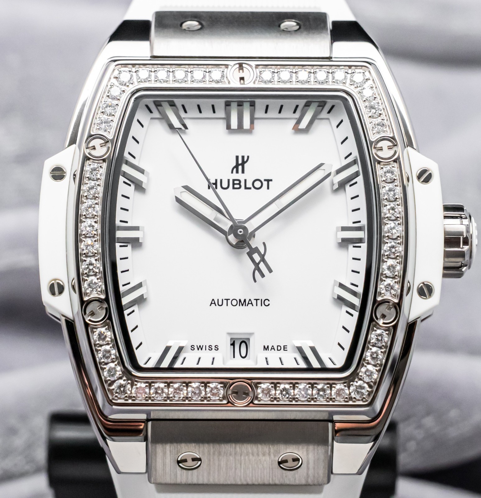 Hublot Spirit of Big Bang 665.NE.2010.RW.1204