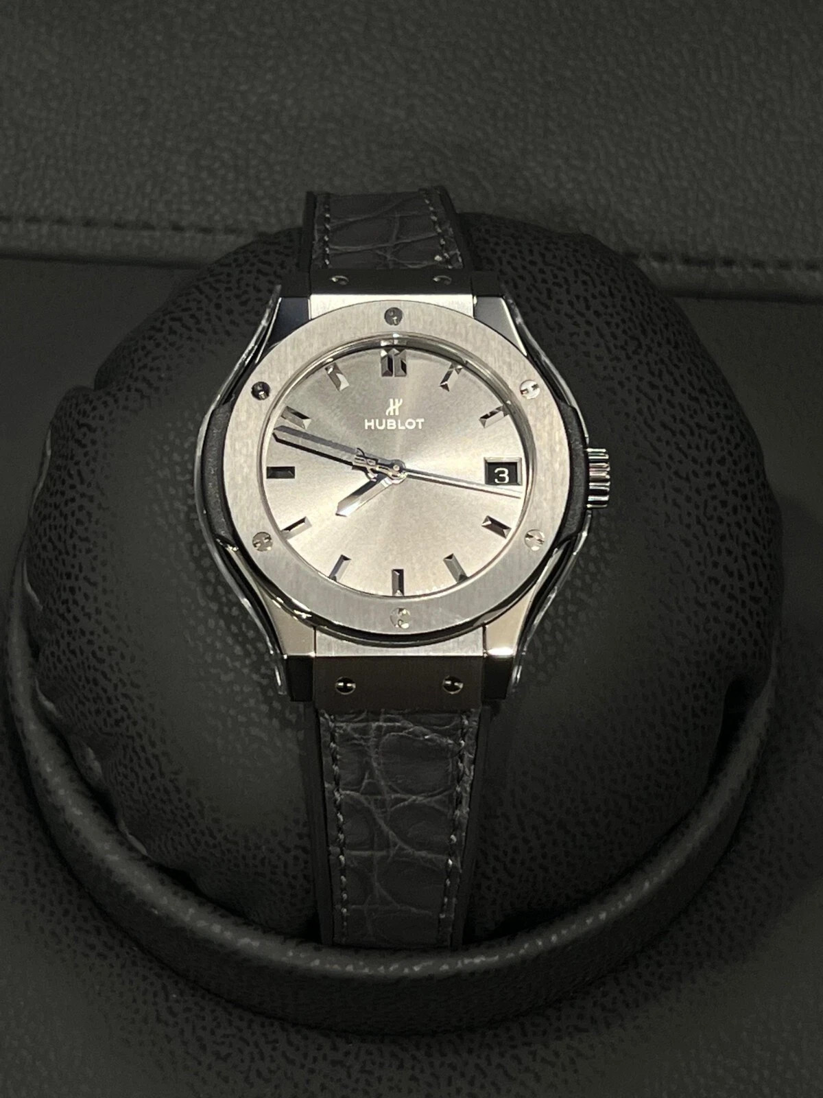 Hublot Classic Fusion 581.NX.7071.LR