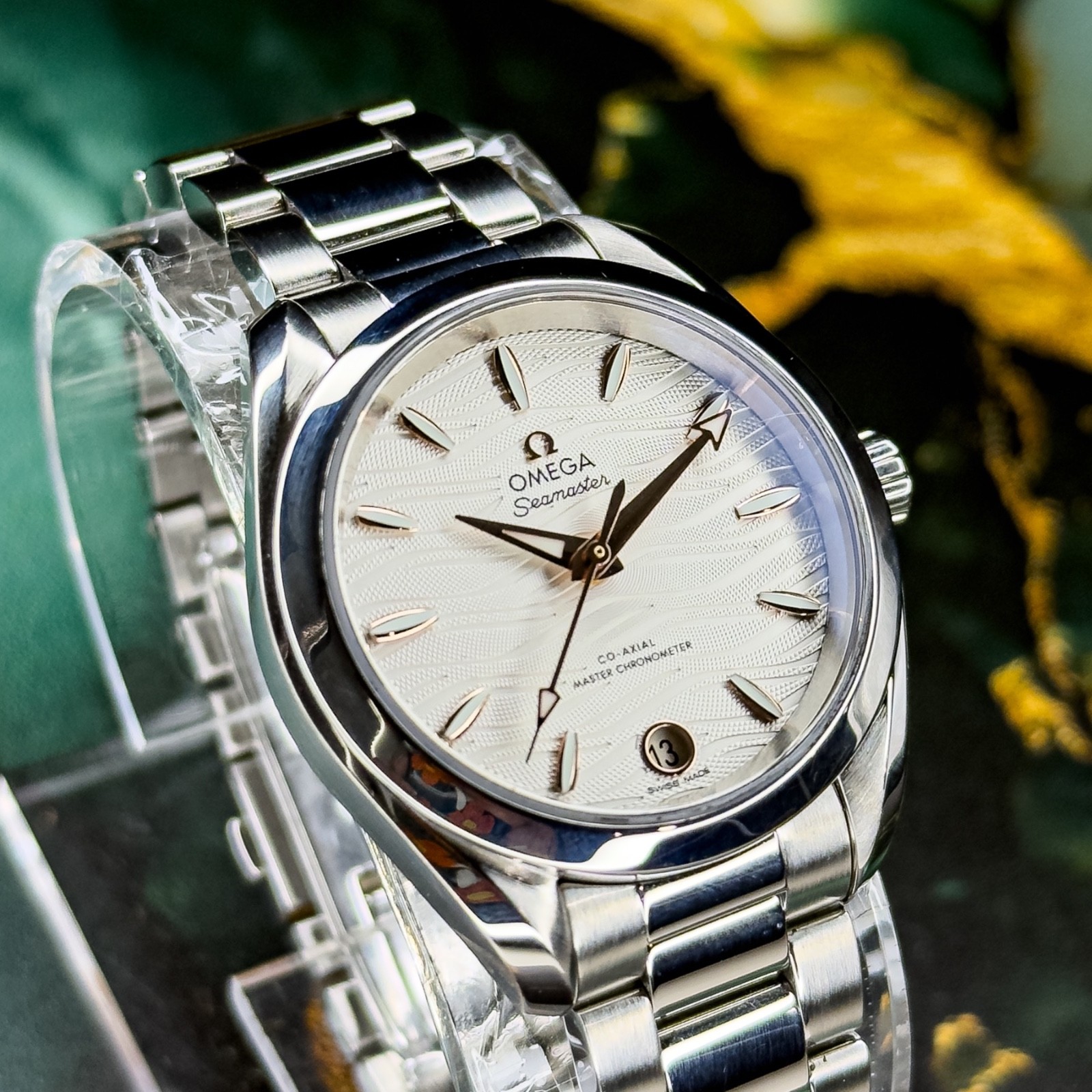 Omega Aqua Terra 220.10.34.20.02