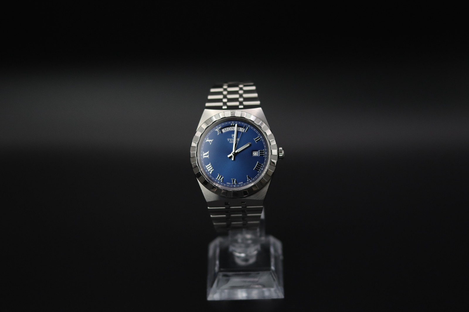 Tudor Royal M28600-0005