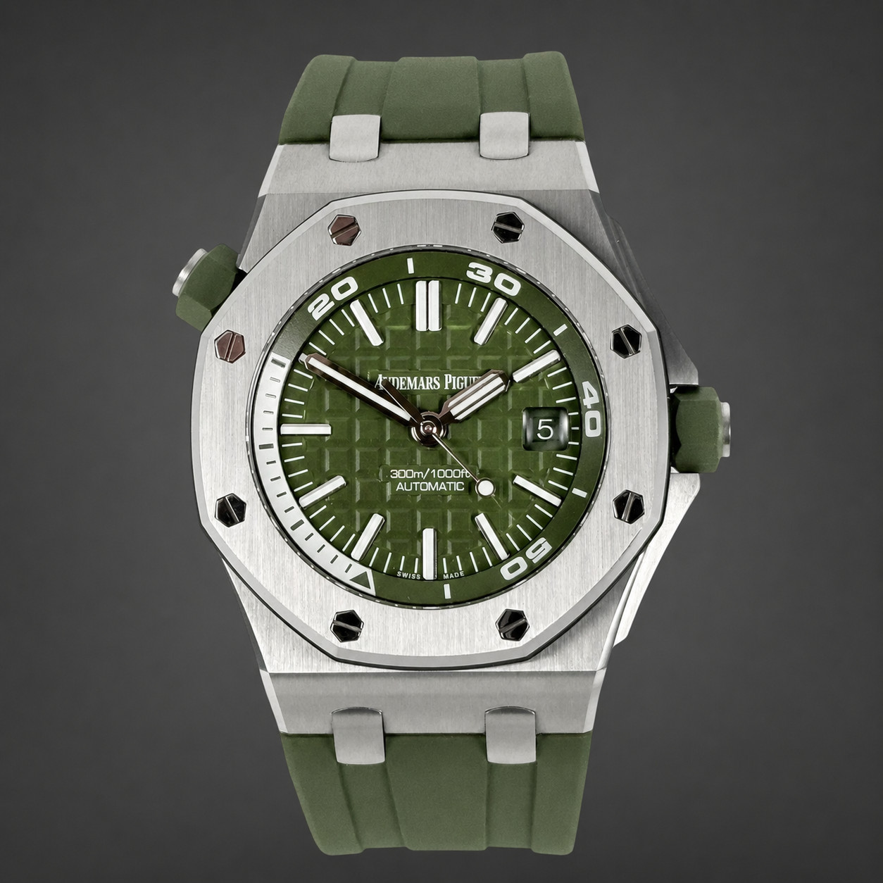Audemars Piguet Royal Oak 15710ST.OO.A052CA.01
