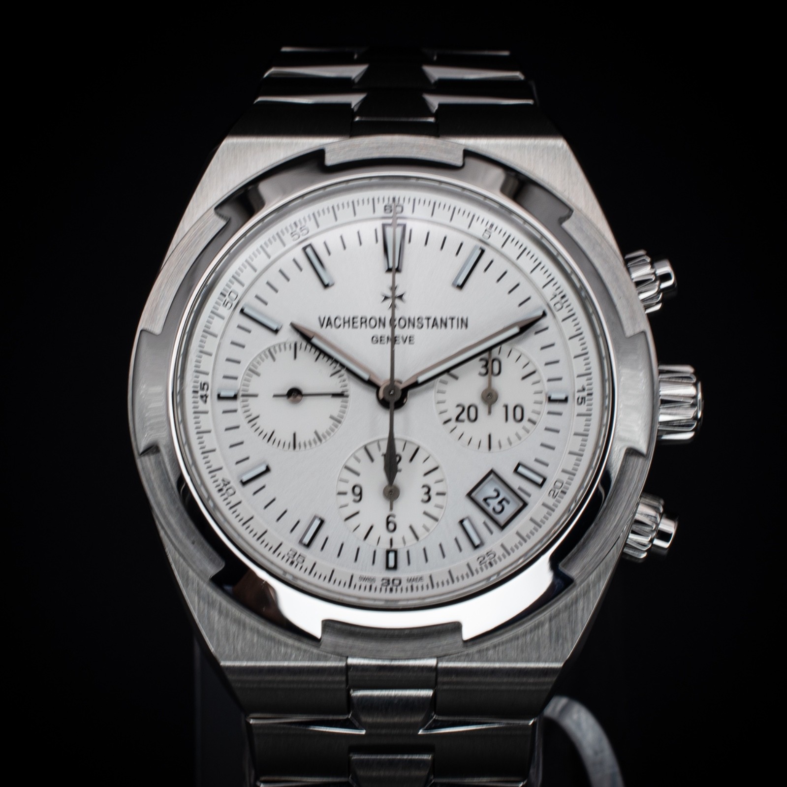 Vacheron Constantin Overseas 5500V