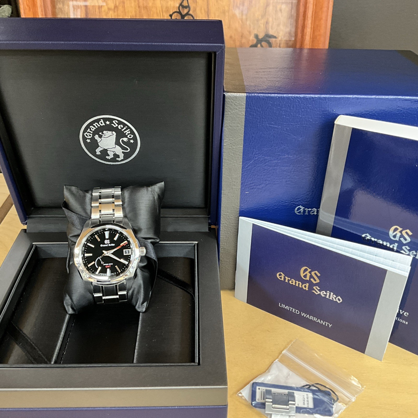Grand Seiko Spring Drive SBGE211