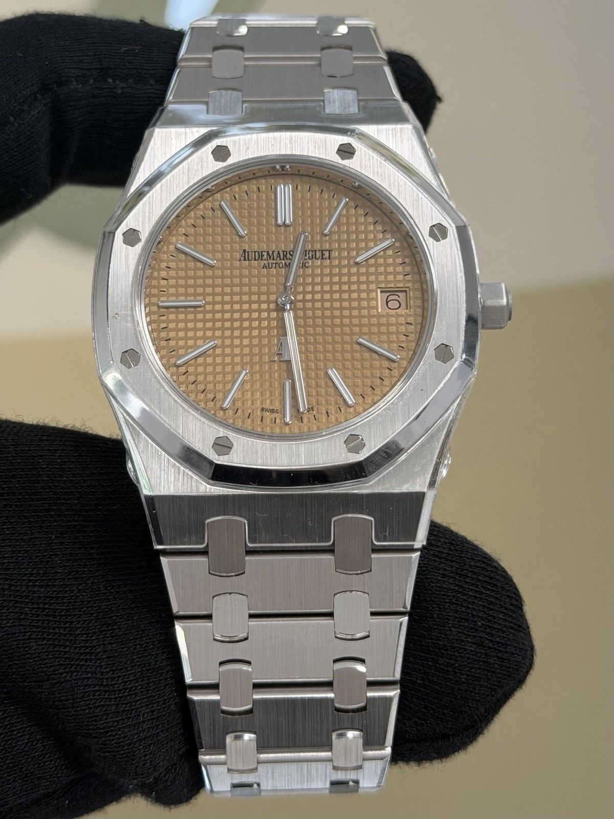 Audemars Piguet Royal Oak Jumbo 15202BC.OO.1240BC.01