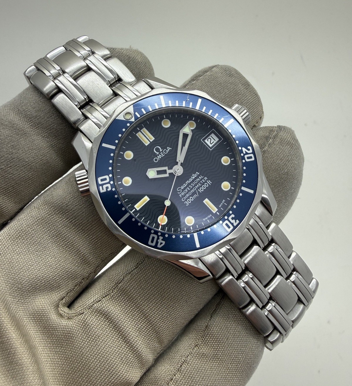 Omega Seamaster 2551