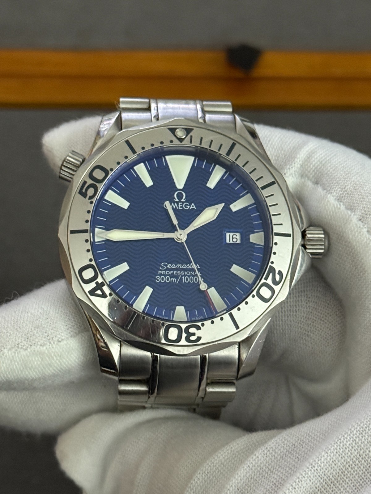 Omega Seamaster 2265.80.00