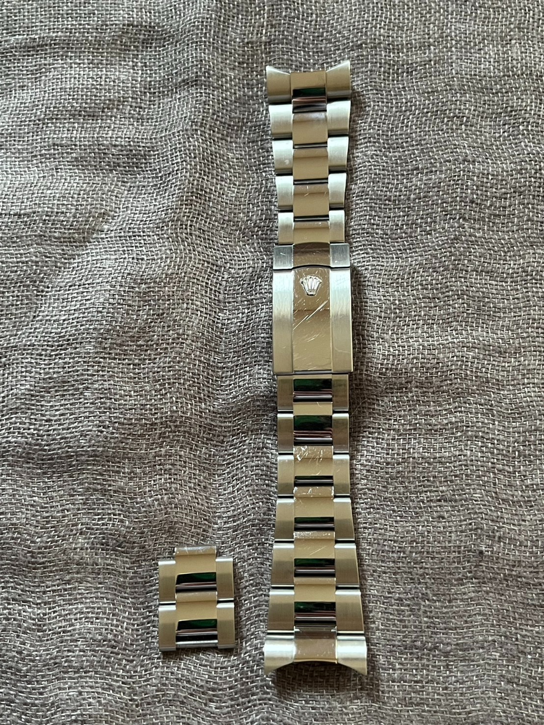 Rolex Sky-Dweller 72220