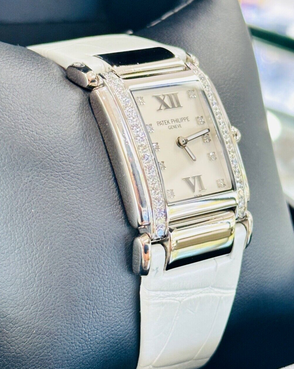 Patek Philippe Twenty-4 4910G