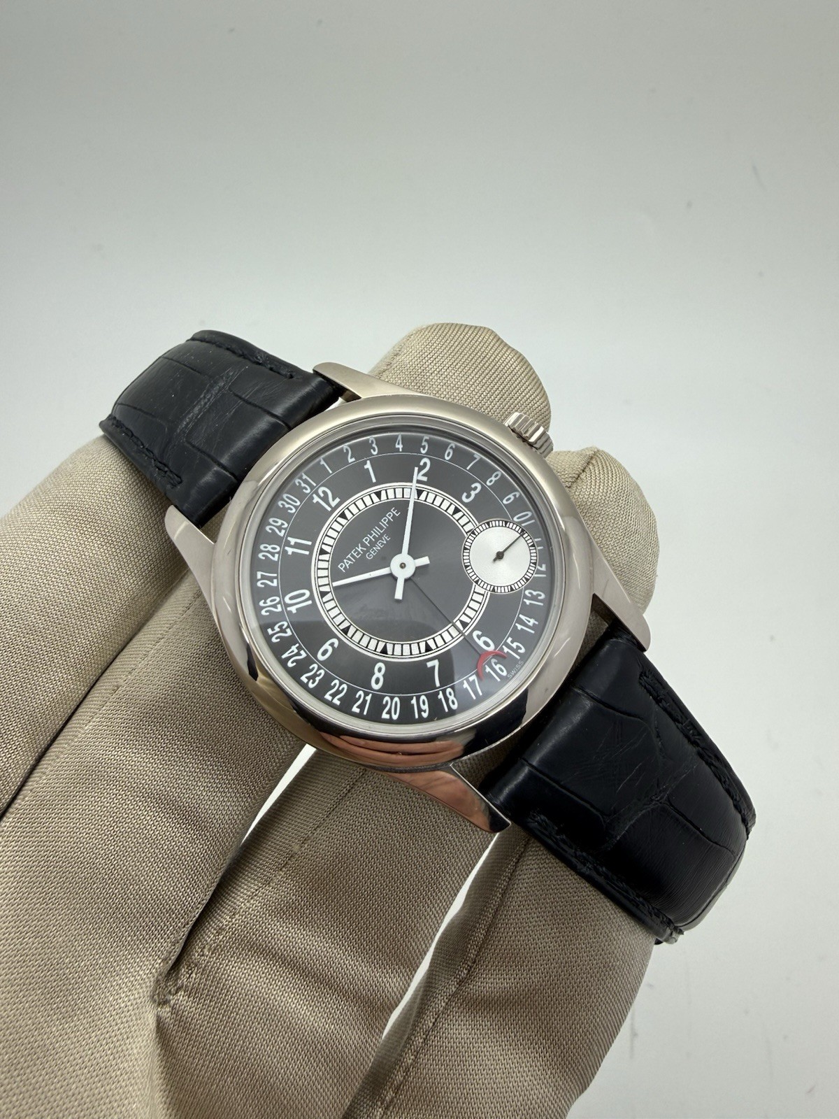 Patek Philippe Calatrava 6000G