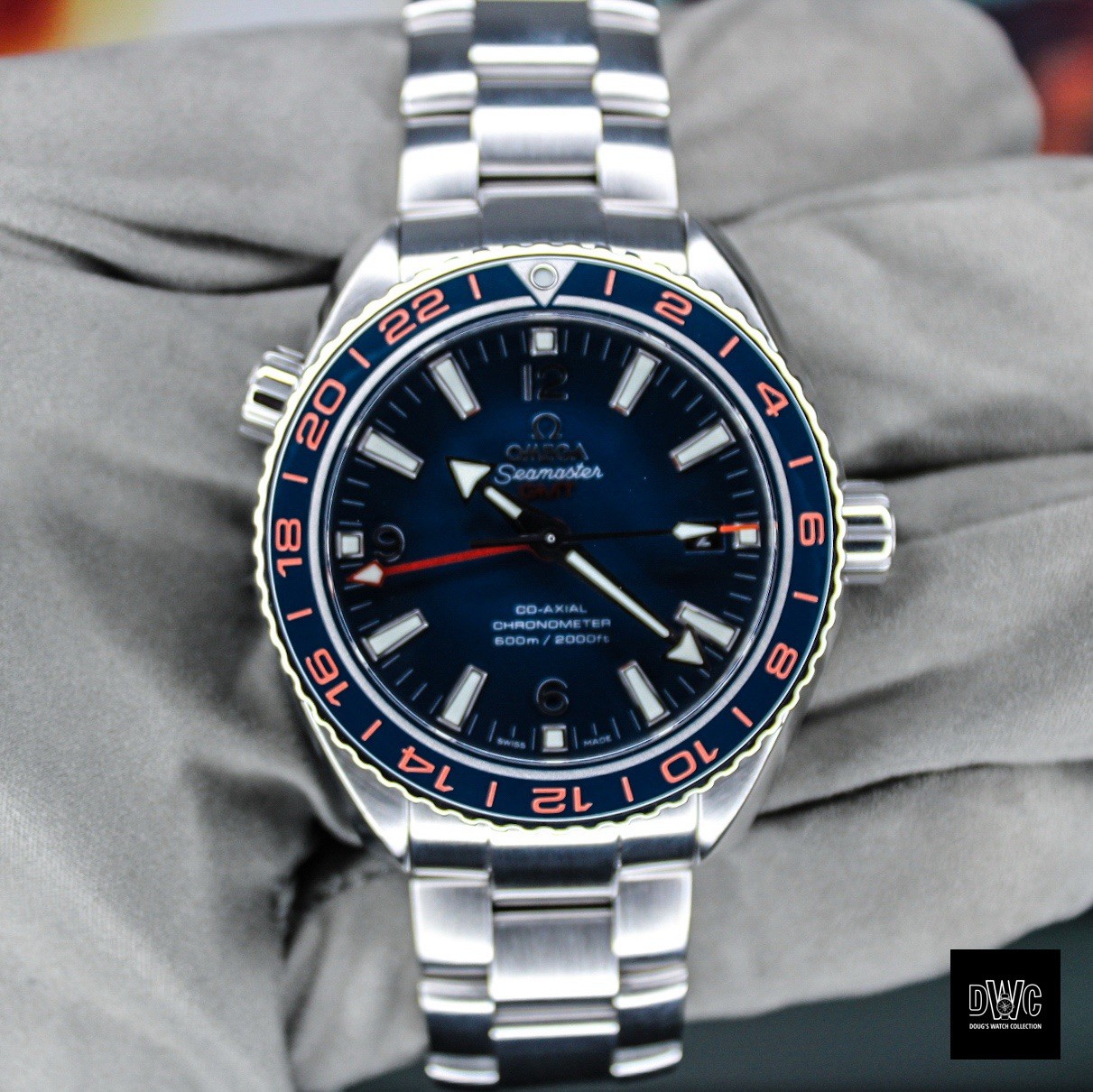 Omega Seamaster Planet Ocean 232.30.44.22.03.001