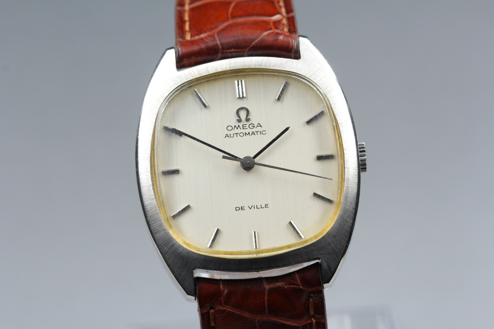 Omega De Ville 1022