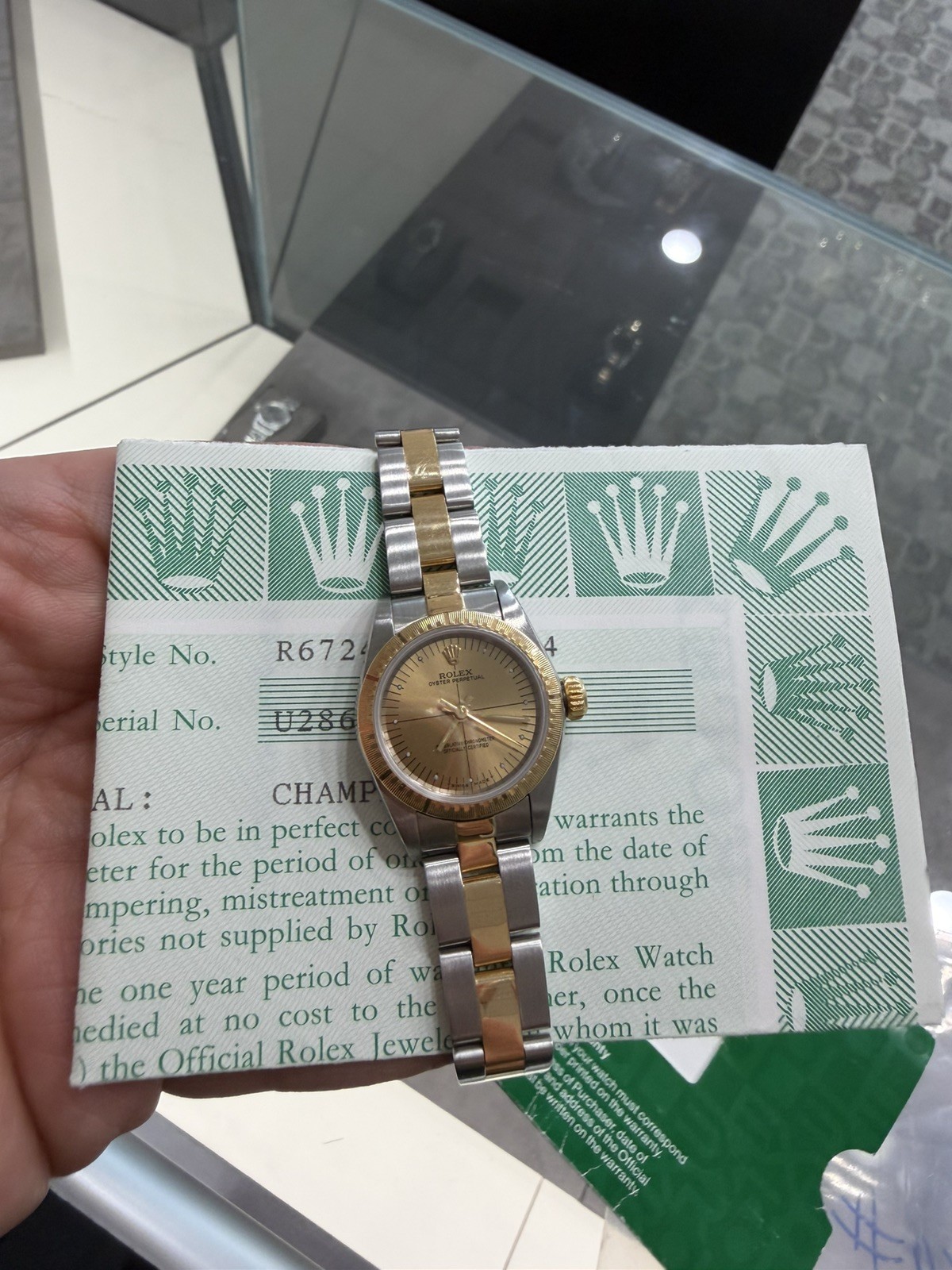 Rolex Oyster Perpetual 67243