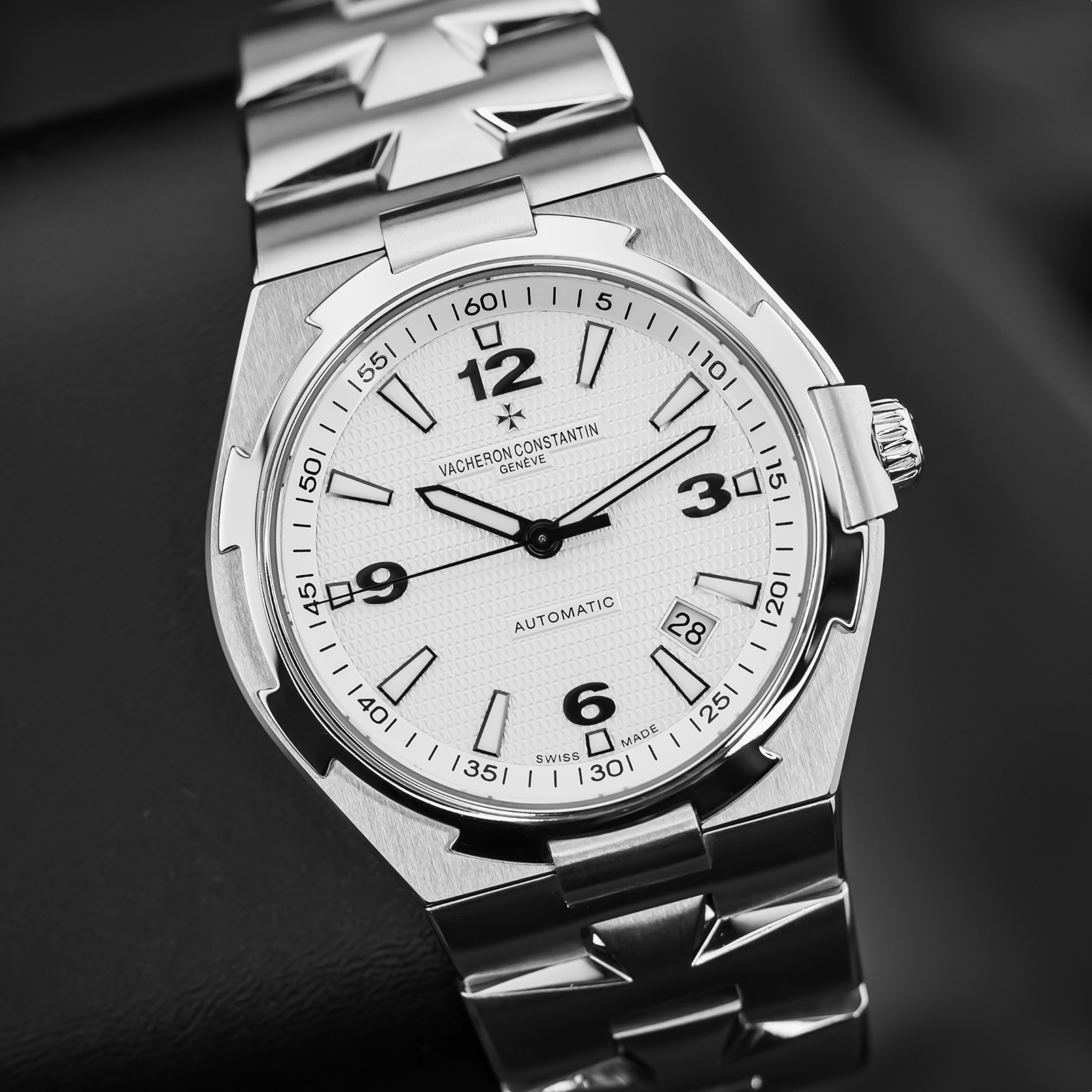 Vacheron Constantin Overseas 47040-B01A