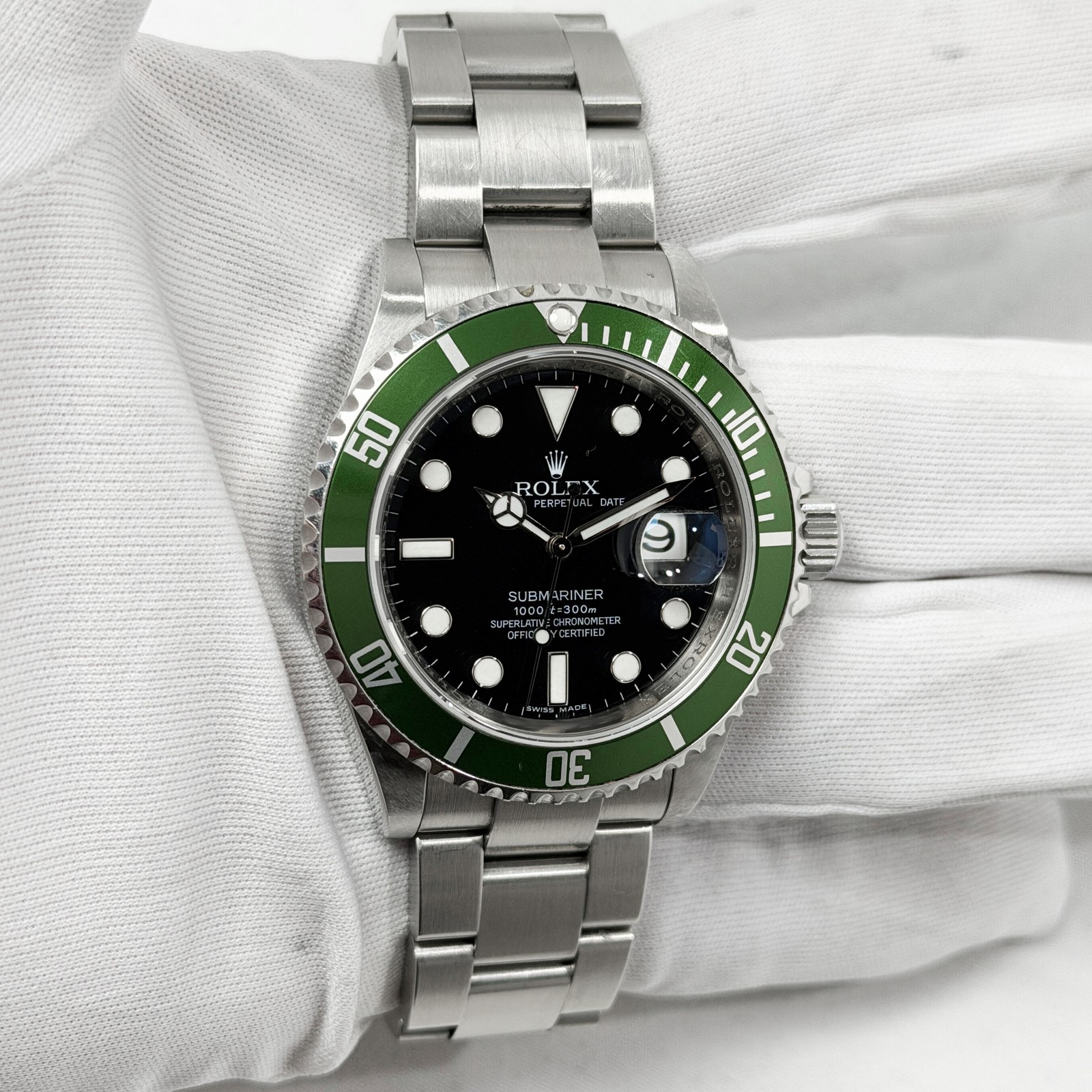 Rolex Submariner Date 16610LV