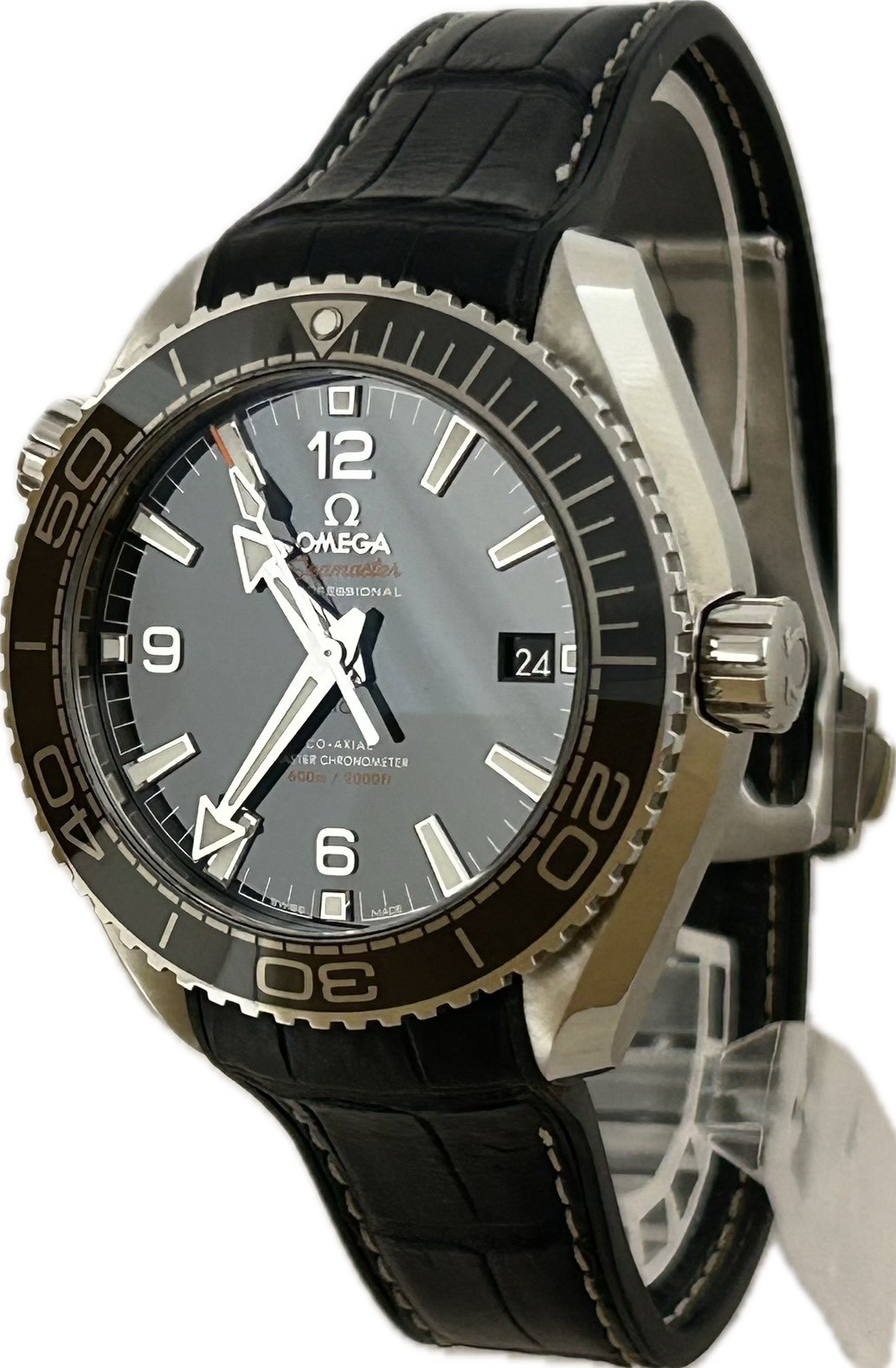 Omega Planet Ocean 215.33.44.21.01.001