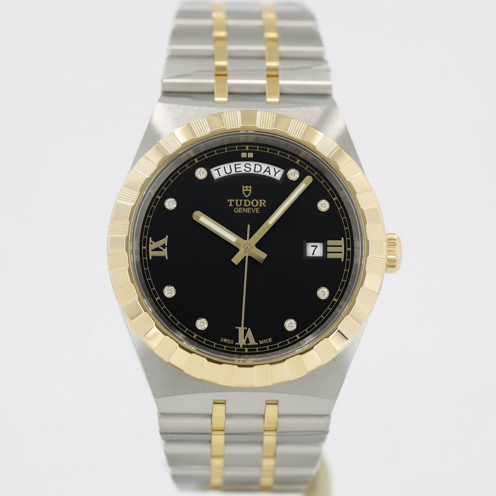 Tudor Royal M28603-0005