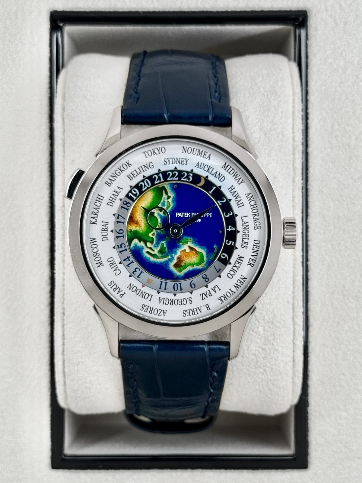 Patek Philippe World Time 5231G