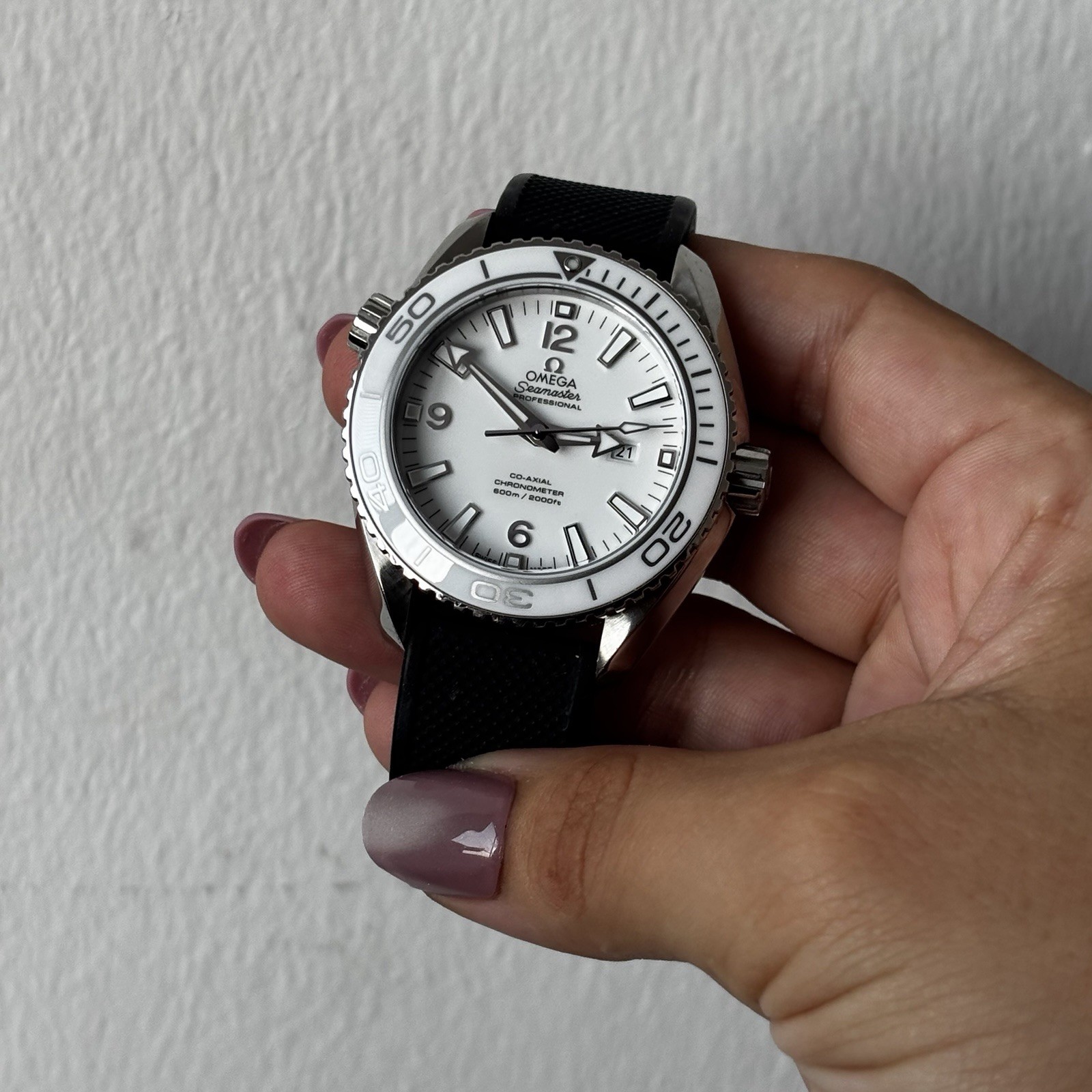 Omega Seamaster Planet Ocean 232.33.38.20.04.001