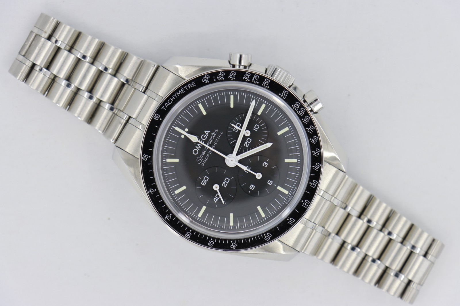 Omega Speedmaster Moonwatch 310.30.42.50.01.002