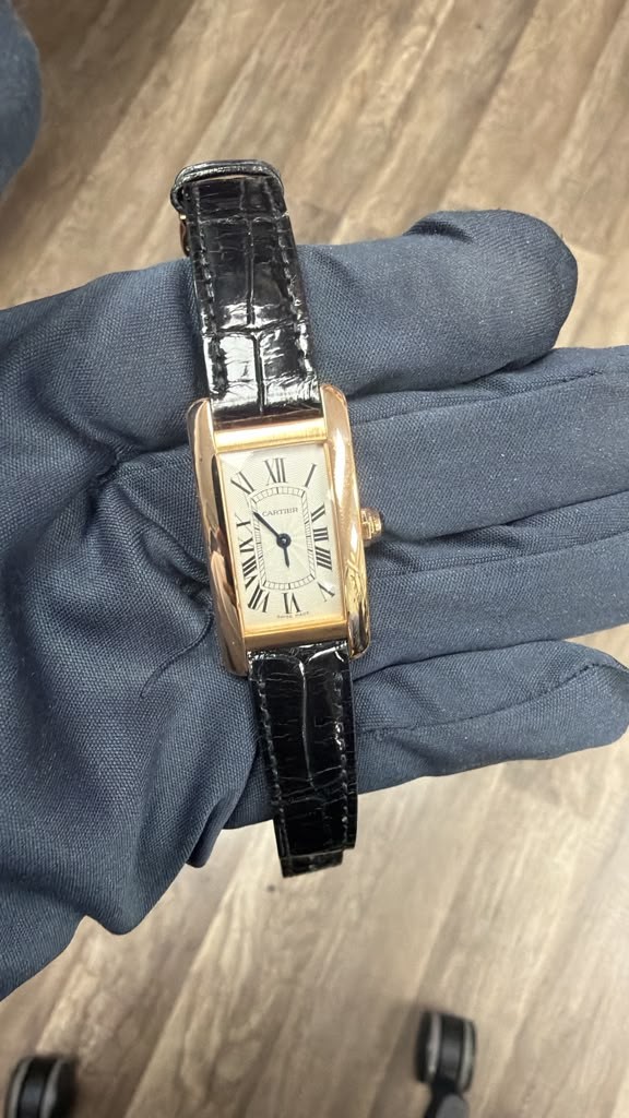 Cartier Tank Americaine W2607456