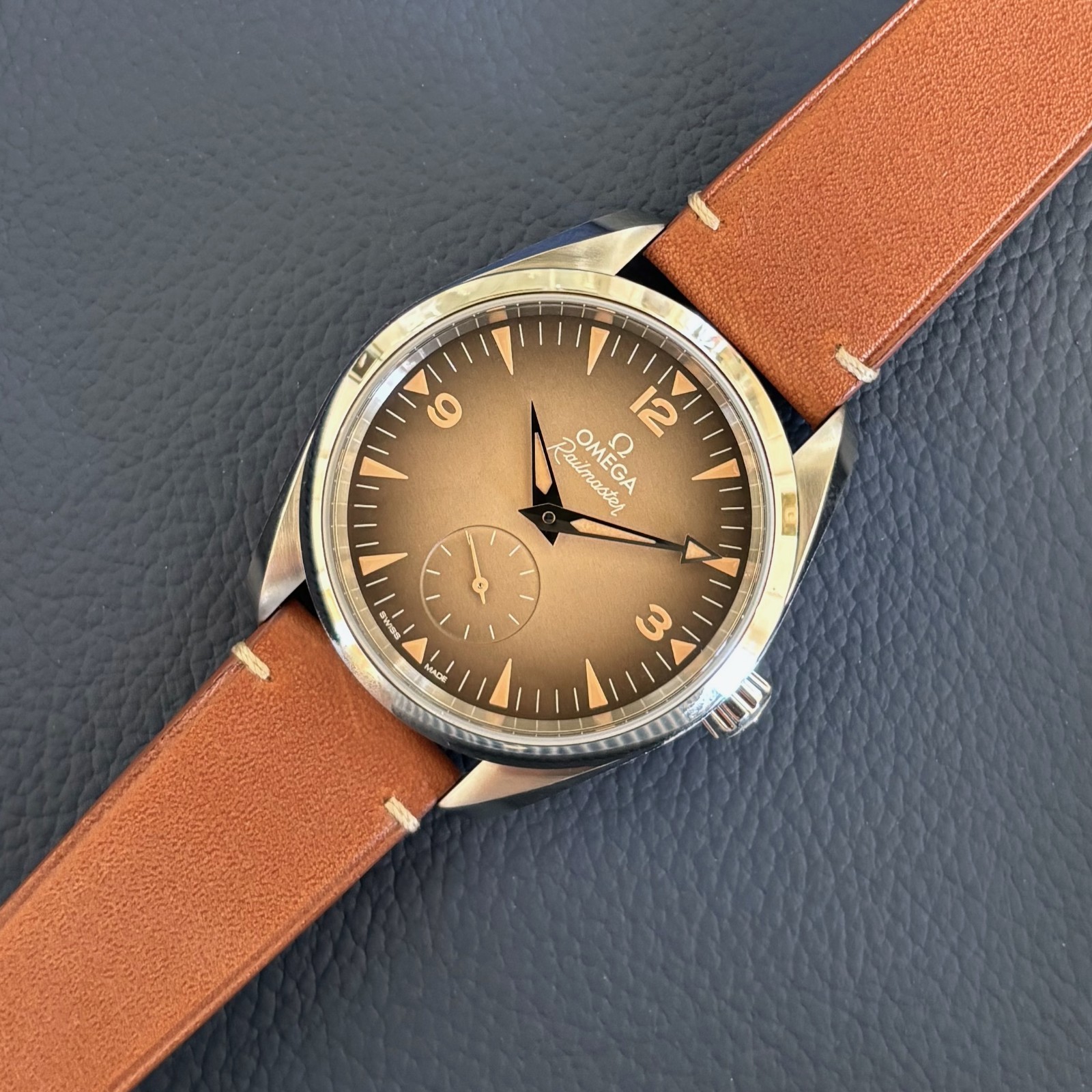 Omega Railmaster 235.12.38.20.13.001