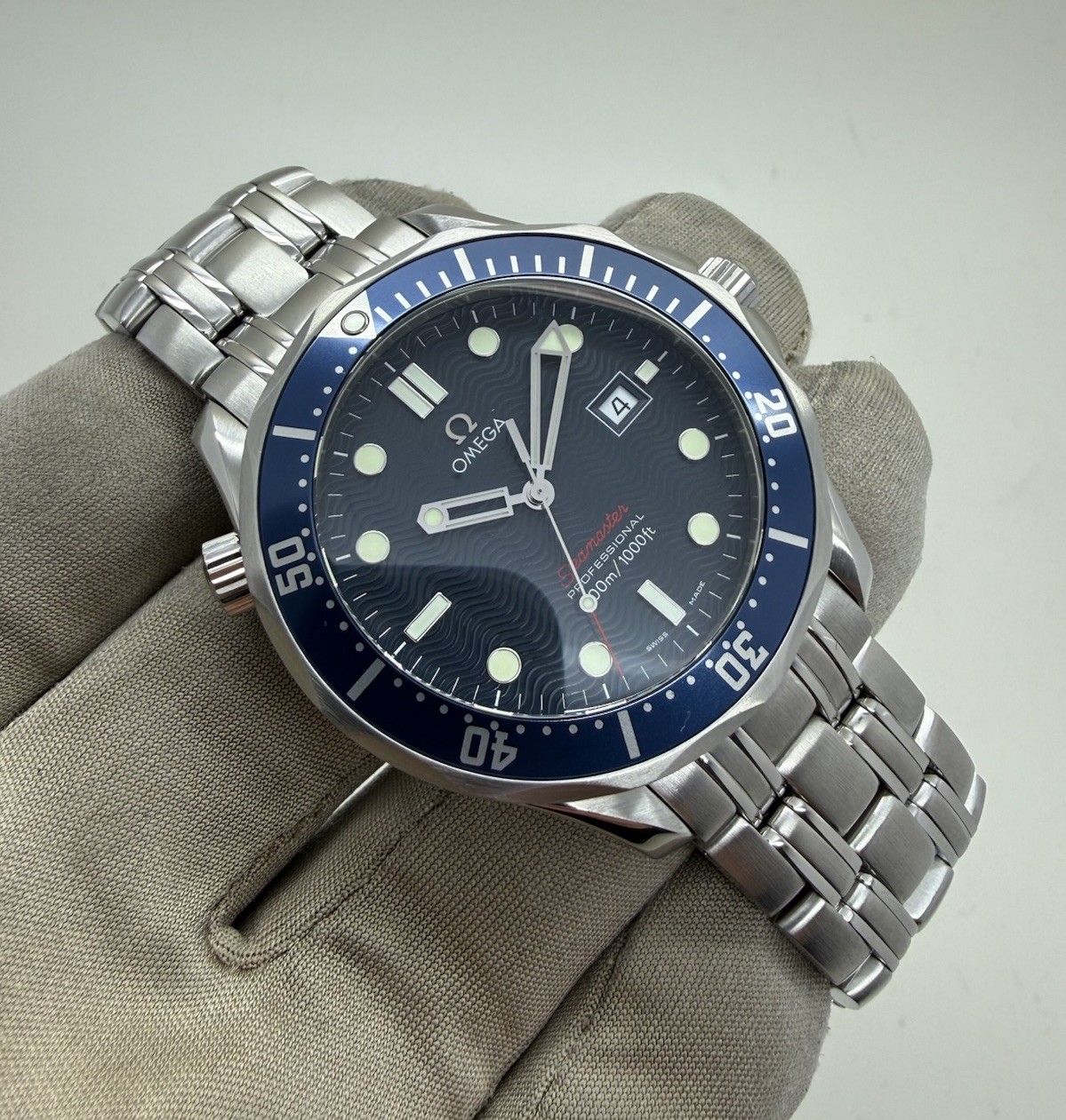 Omega Seamaster 2221