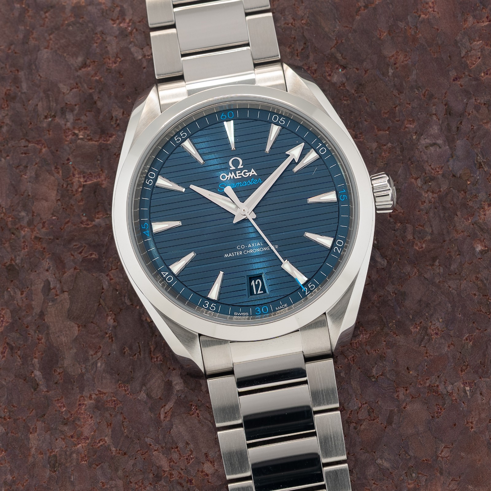 Omega Aqua Terra 220.10.41.21.03