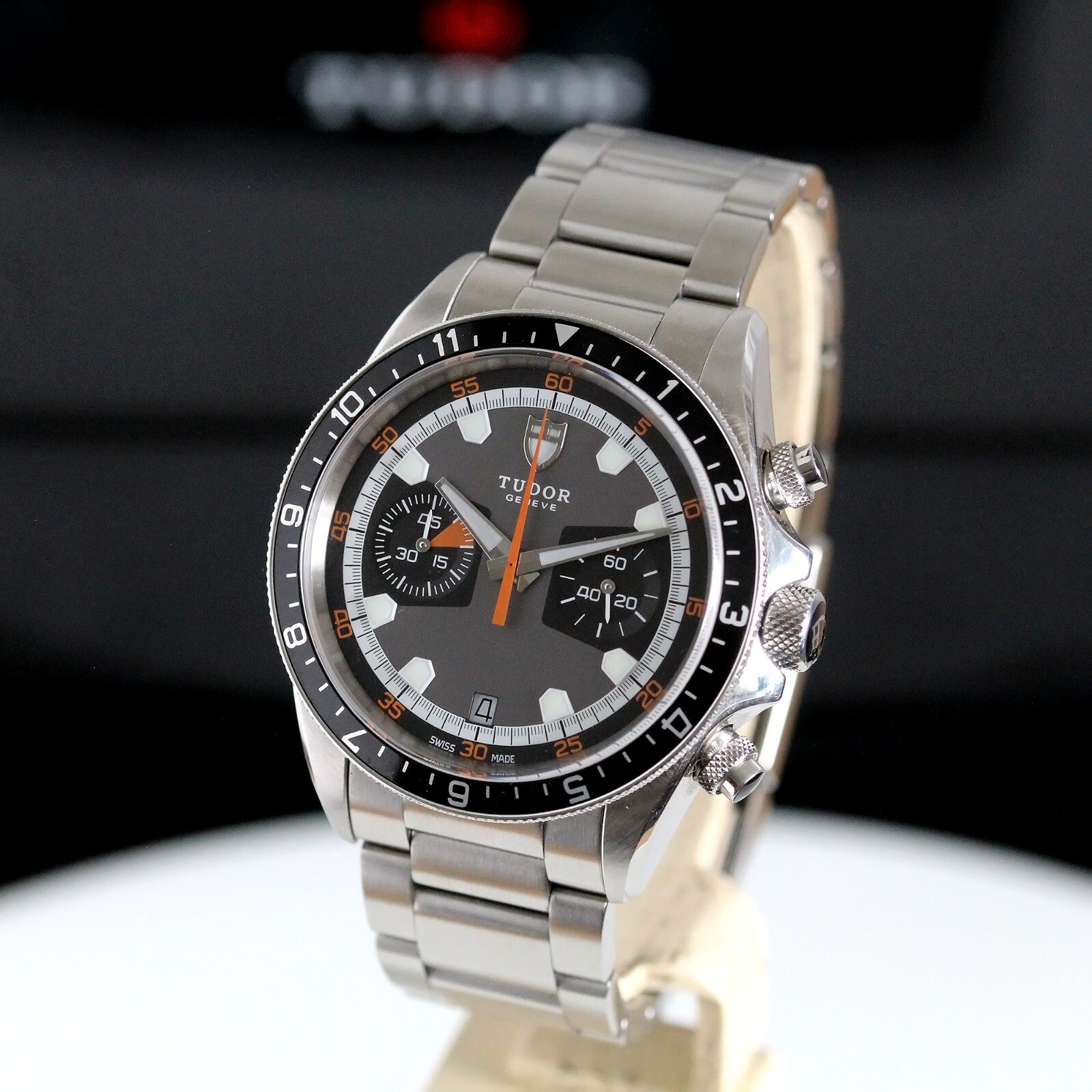Tudor Heritage M70330N