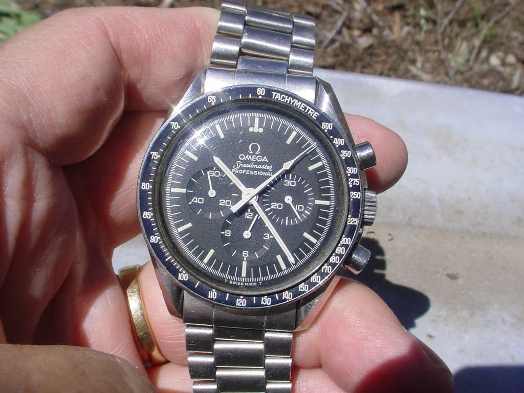 Omega Speedmaster Professional 02278