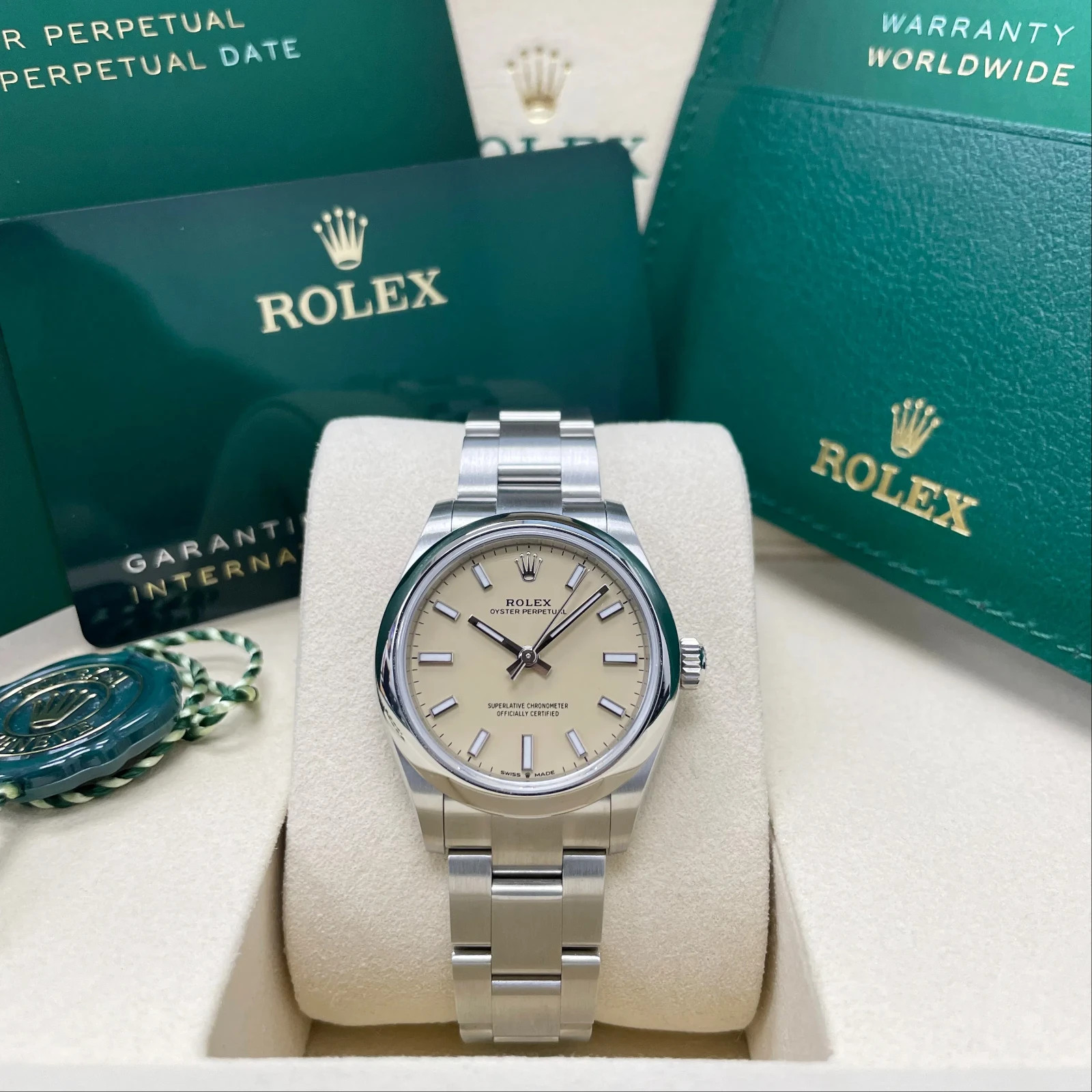 Rolex Oyster Perpetual 277200