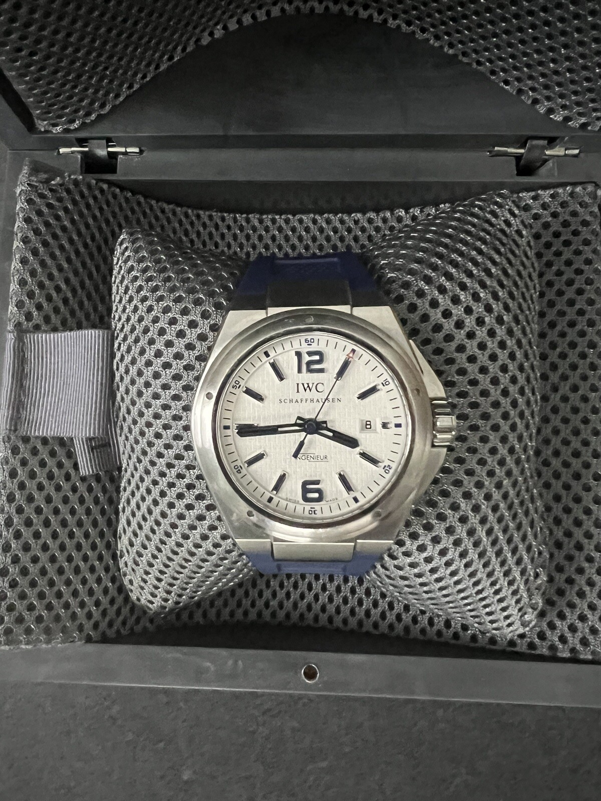 IWC Ingenieur IW3236-08