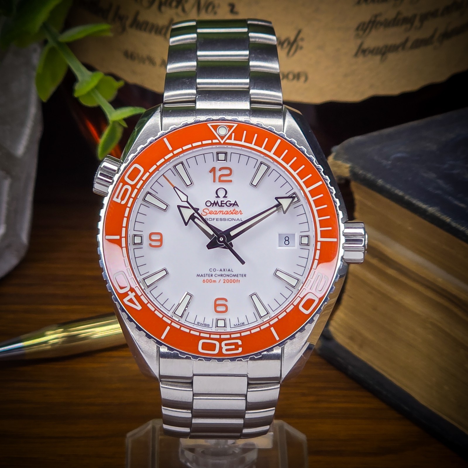 Omega Planet Ocean 215.30.44.21.04.001