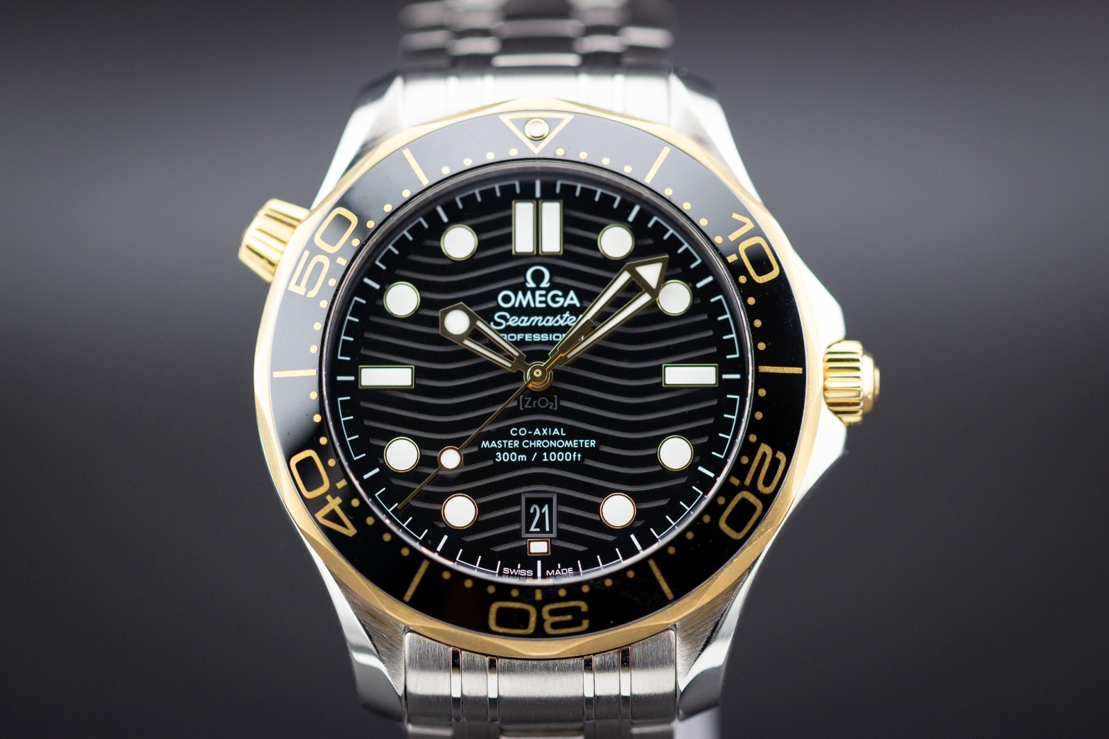 Omega Seamaster Diver 300M 210.22.42.20.01.001