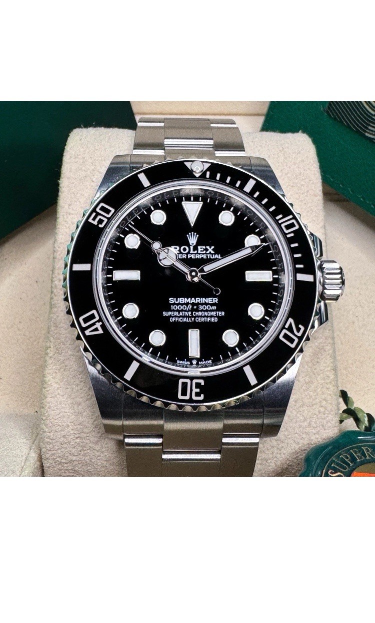 Rolex Submariner 124060