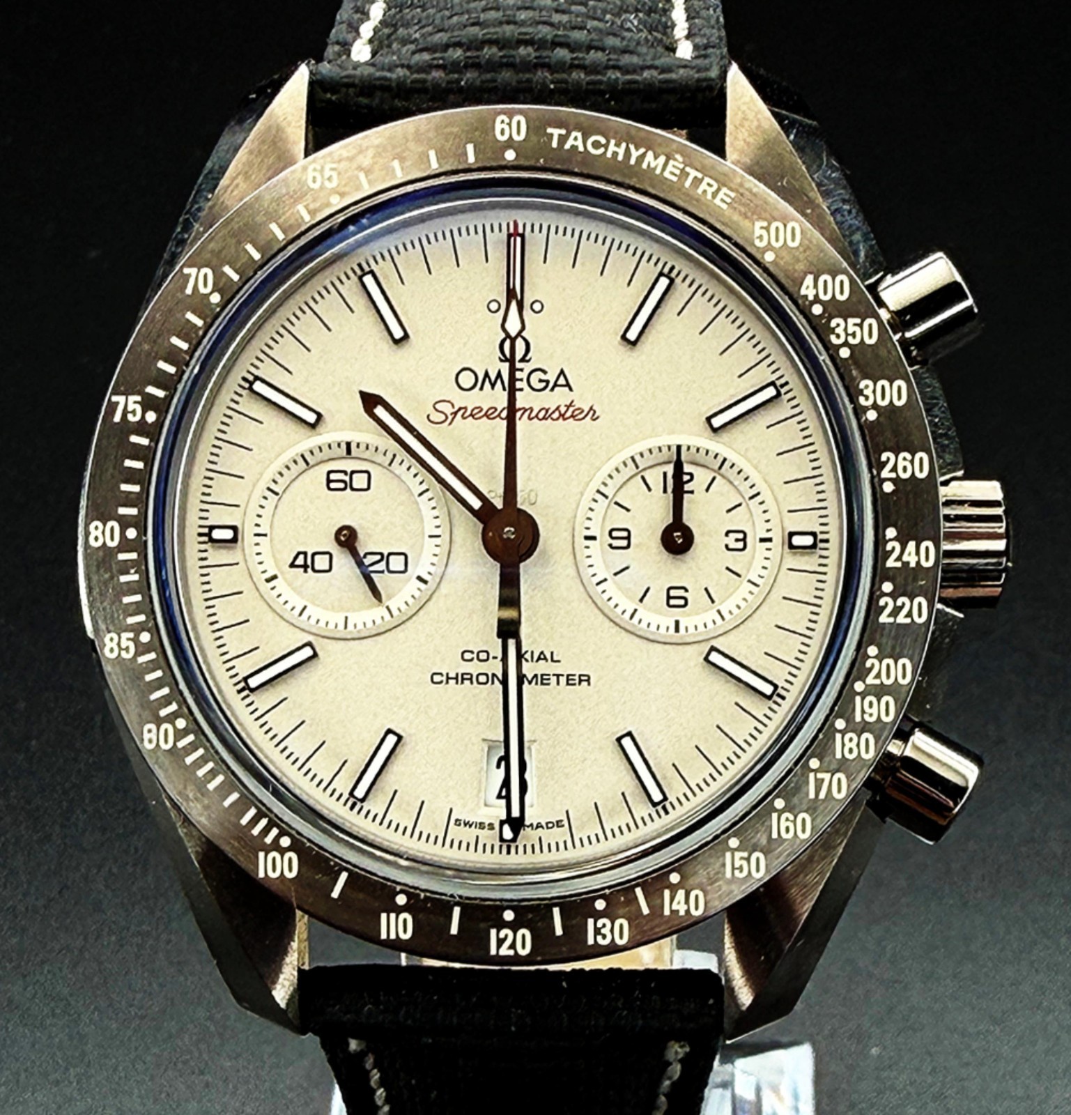 Omega Speedmaster Moonwatch 311.93.44.51.99.001