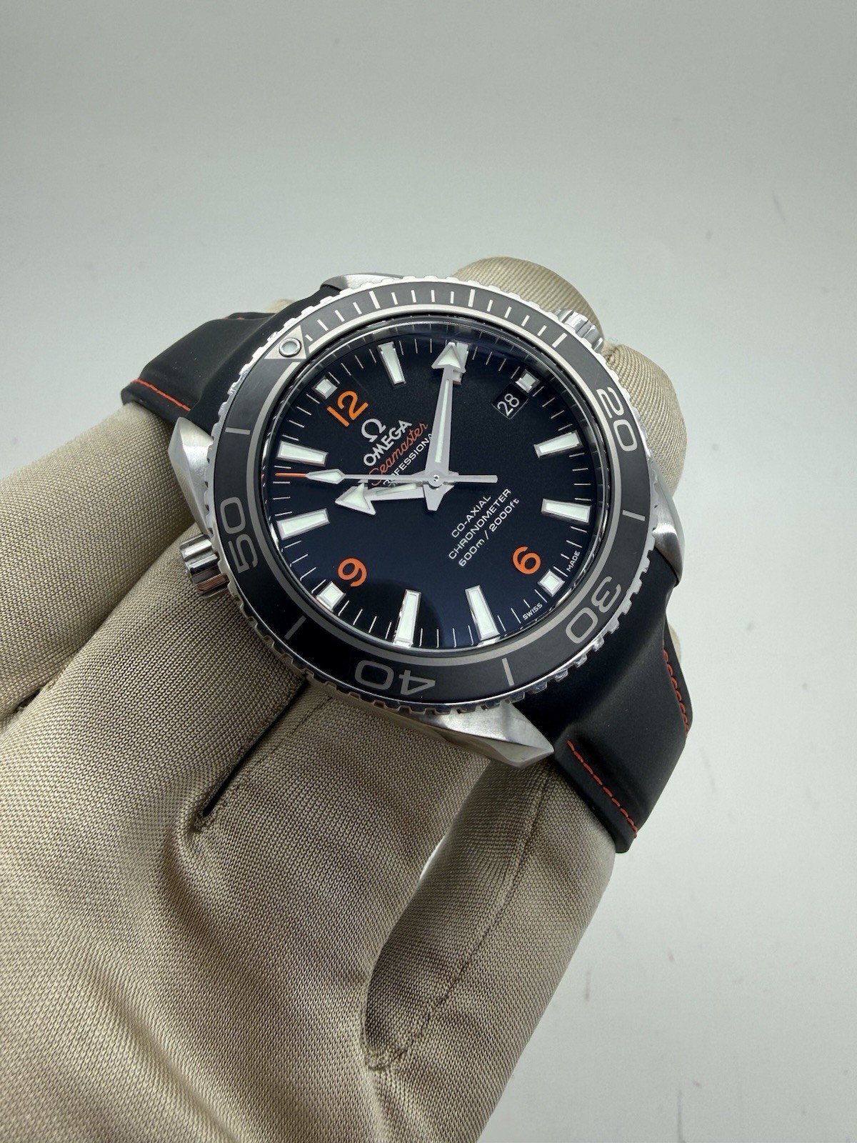Omega Planet Ocean 232.32.42.21.01.005