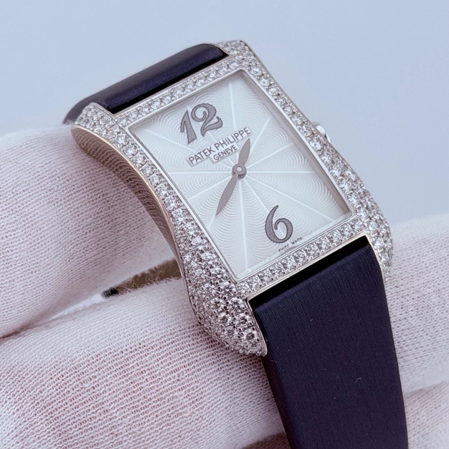 Patek Philippe Gondolo 4972G