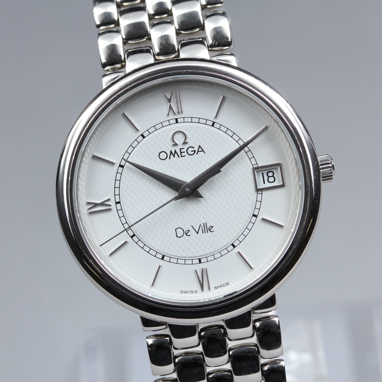 Omega De Ville 1532