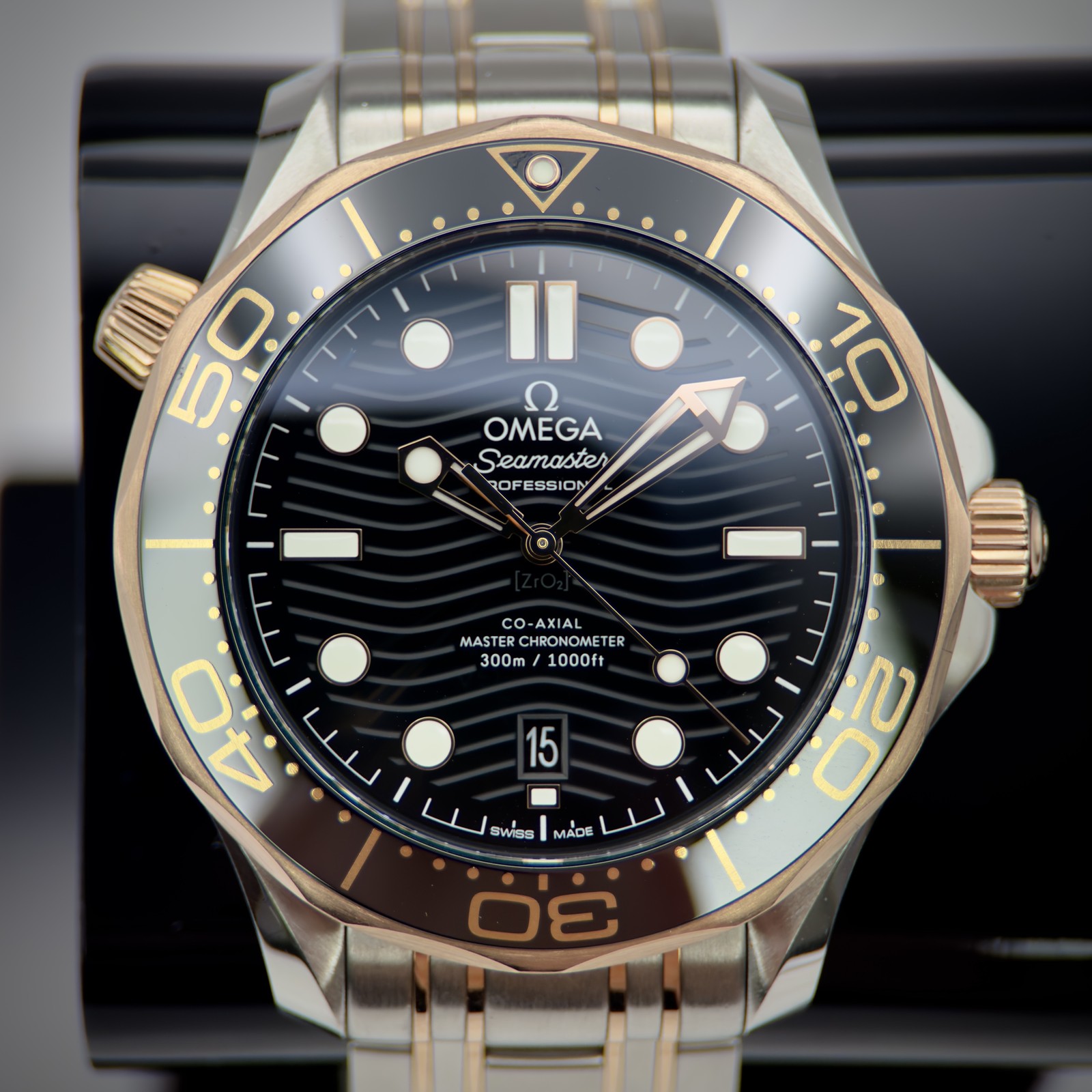 Omega Seamaster Diver 300M 210.20.42.20.01.001
