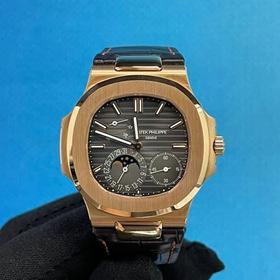 Patek Philippe 5712 5712R