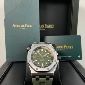Audemars Piguet Royal Oak Offshore 15720ST