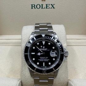 Rolex Submariner Date 16800